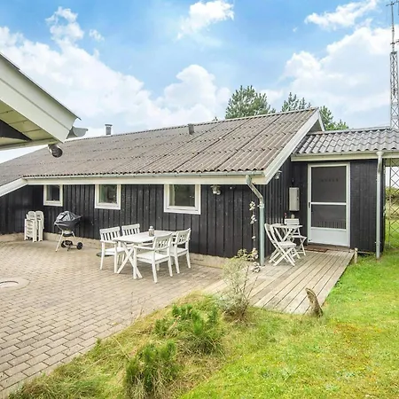 5 Person In Blavand-by Traum * Blåvand