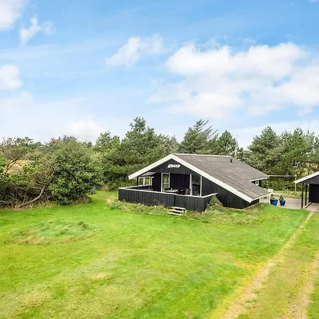 4 Star In Blåvand